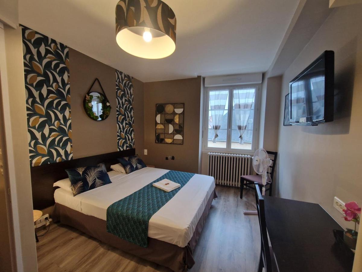 Hotel Saint Francois Precigne Soiree Etape Sur Demande Proche Sable-Sur-Sarthe ภายนอก รูปภาพ
