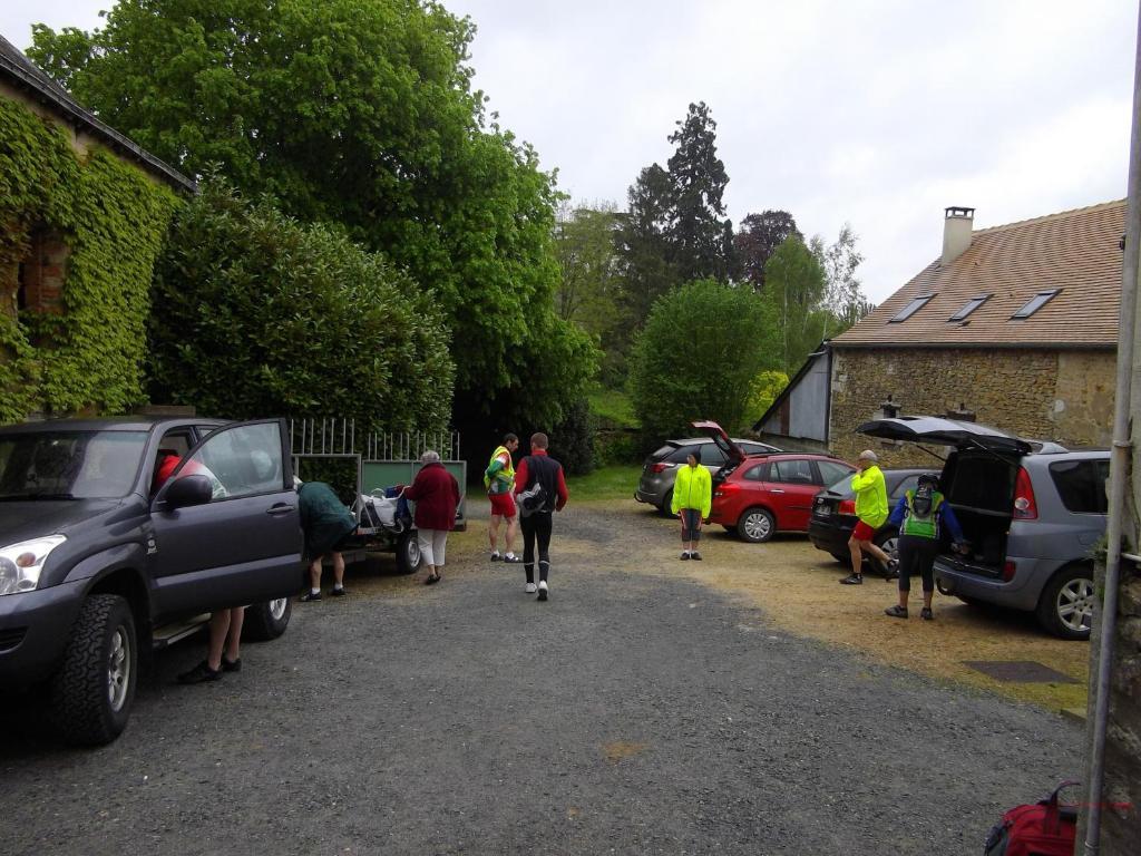 Hotel Saint Francois Precigne Soiree Etape Sur Demande Proche Sable-Sur-Sarthe ภายนอก รูปภาพ